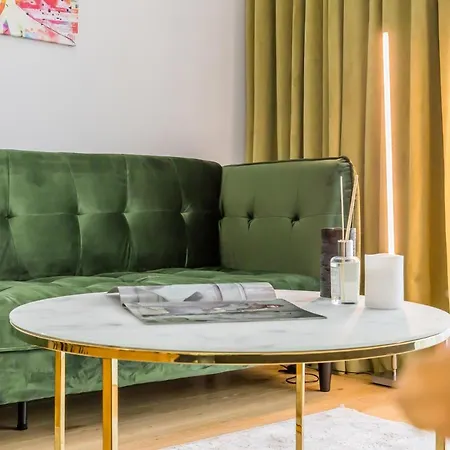 Apartment Luxury 5 Stars Aviatiei Park Condominium Bucharest