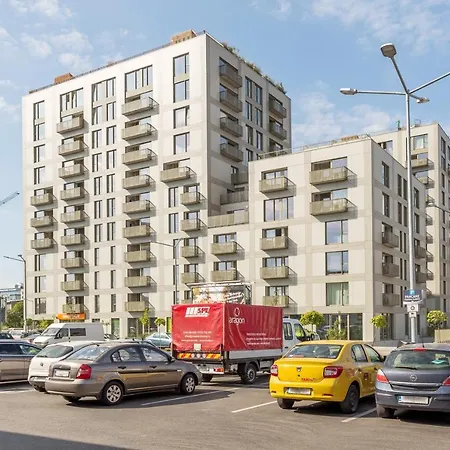 Apartment Luxury 5 Stars Aviatiei Park Condominium Bucharest
