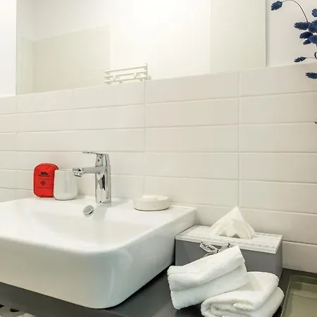 Luxury 5 Stars Aviatiei Park Condominium * Bucharest